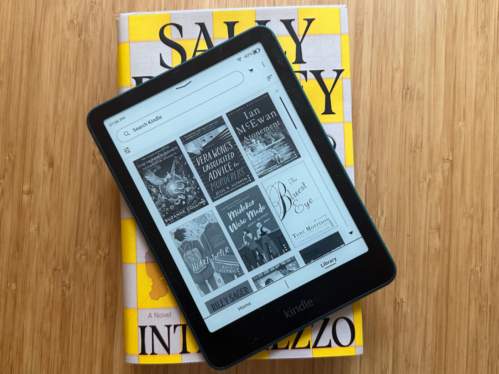 I love the new Amazon Kindle, and this Cyber Monday sale brings it under $100