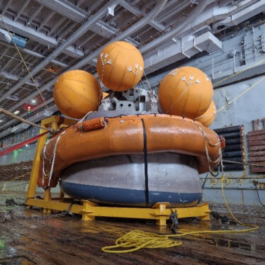 India practices pulling its Gaganyaan astronaut capsule out of the sea (photos)