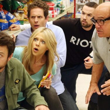 It’s Always Sunny In Philadelphia Season 17 Gets Exciting Filming Update From Star