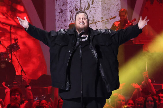 Jelly Roll to Perform on 2024 Billboard Music Awards