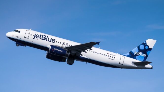 Just hours left to score 25% off JetBlue flights in early 2025