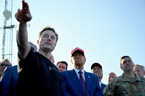 Report: Elon Musk failed to report movement required by security clearance