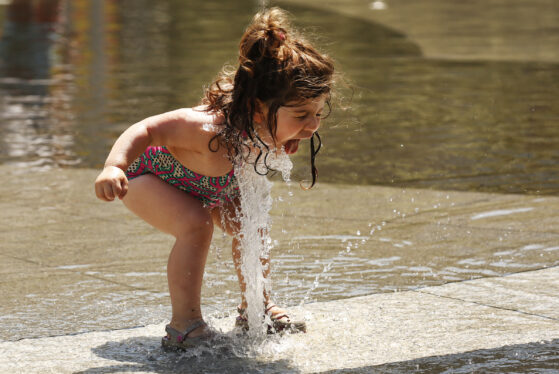 Splash pads really are fountains of fecal material; CDC reports 10K illnesses