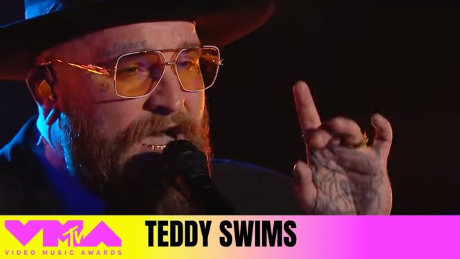 Teddy Swims on His Favorite Thing About Performing ‘Lose Control’ Live | Billboard Music Awards 2024