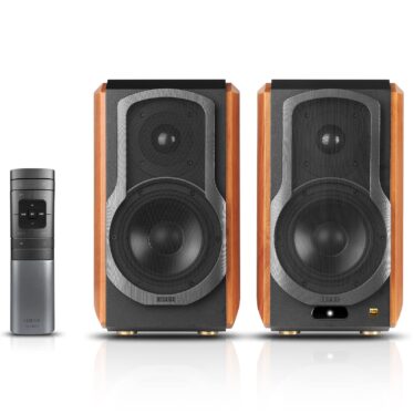 These Edifier speakers are my daily drivers, and they’re $150 off right now