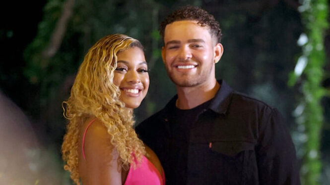 This Popular Love Island USA OG Is Engaged After Whirlwind Relationship With Boyfriend