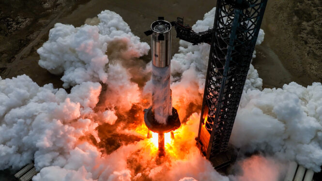 Watch SpaceX fire up Starship spacecraft engines ahead of 7th test flight