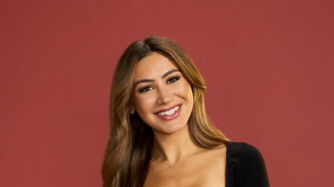 The Bachelor Season 29: Juliana Pasquarosa’s Age, Job, Instagram & More