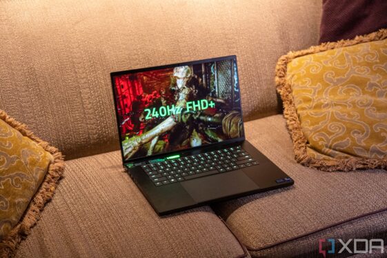 The Razer Blade 16 converts to AMD and gets insanely thin